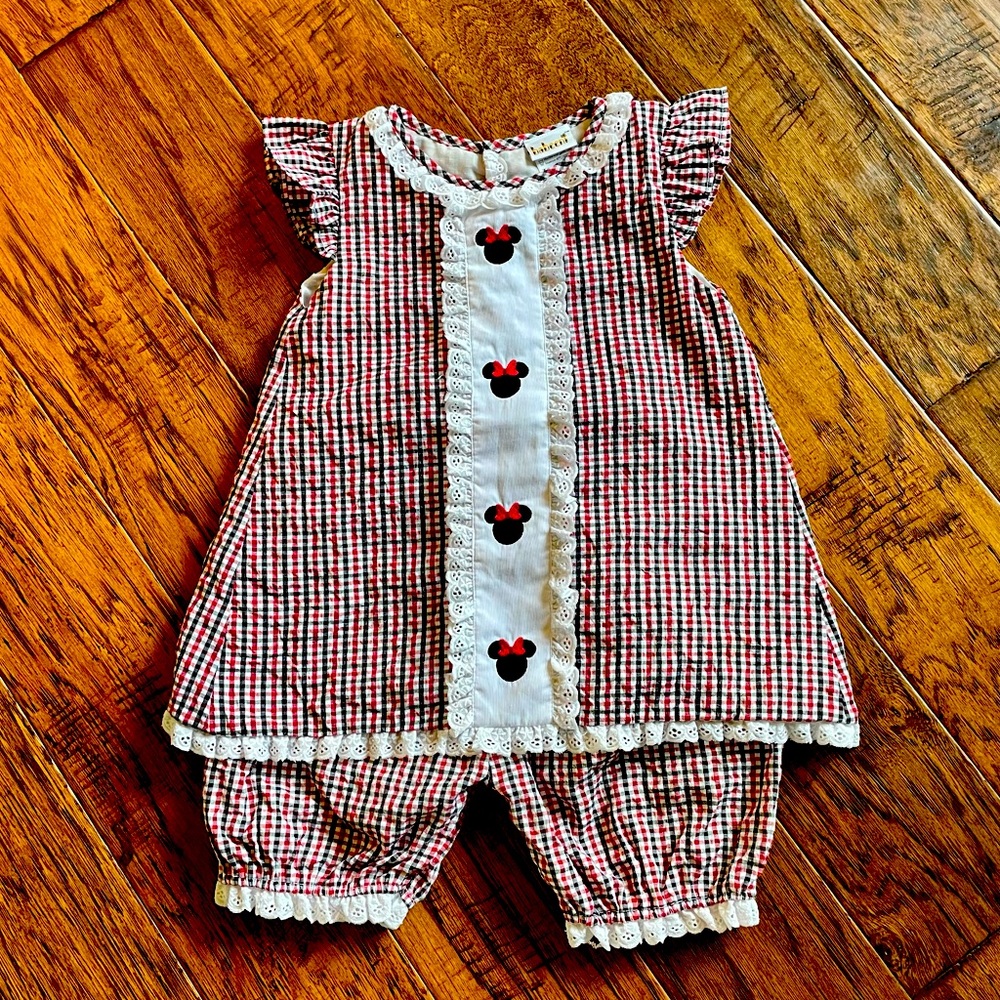 Minnie Mouse Smocked short set